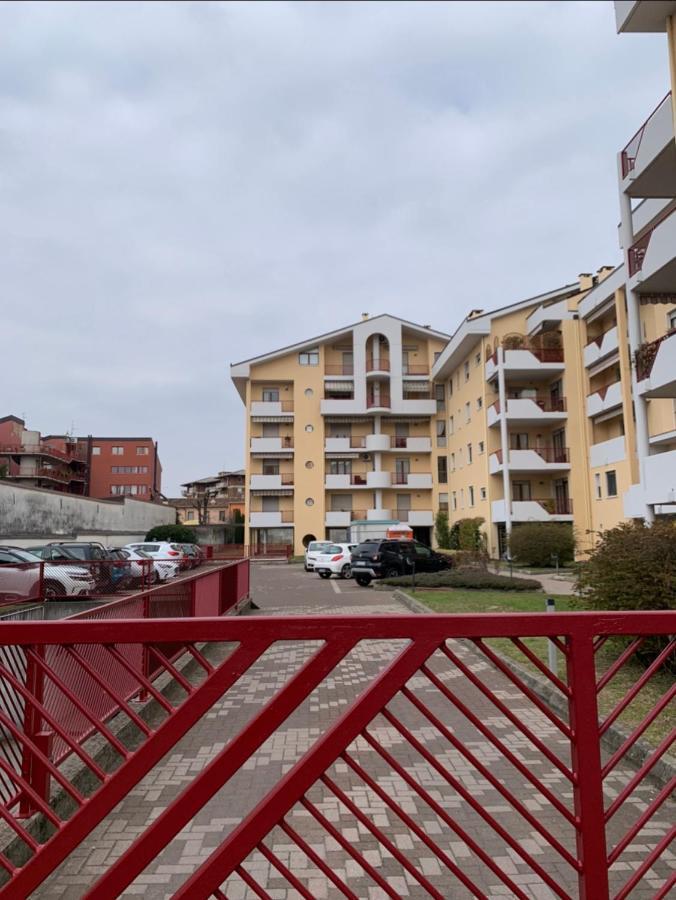 Bellissimo Appartamento Riservato Vicino Al Centro Βερόνα Εξωτερικό φωτογραφία
